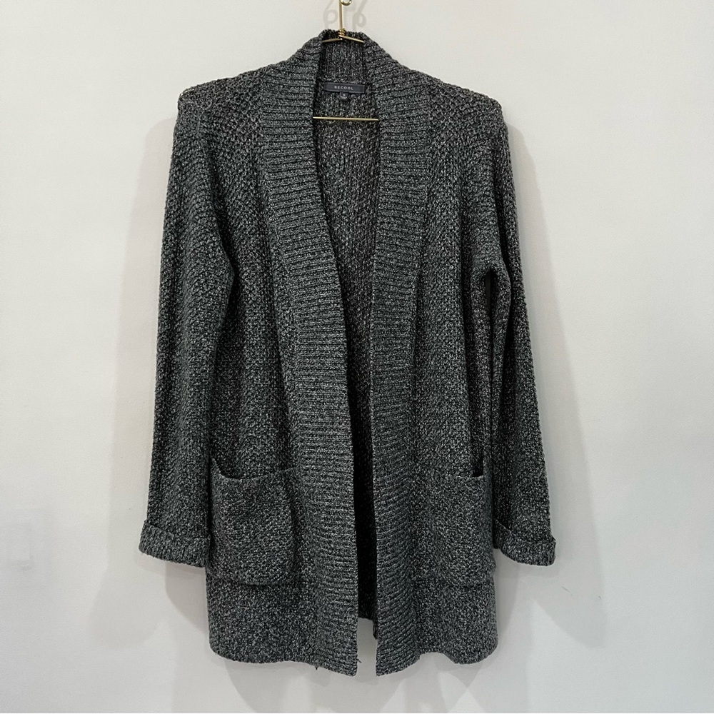 BE COOL Cardigan Heathered Charcoal Gray Knit Size Medium Long Sleeve